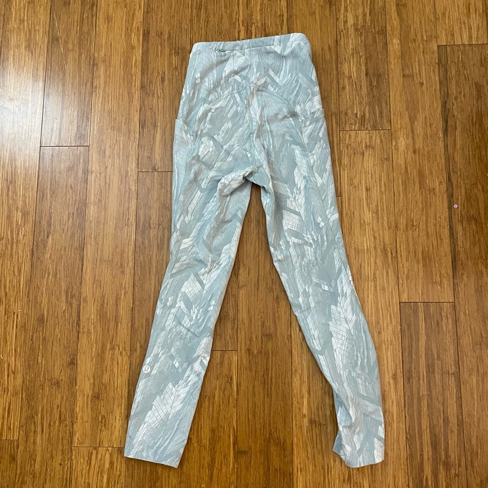 Lululemon Leggings pack  (barely worn) size 0